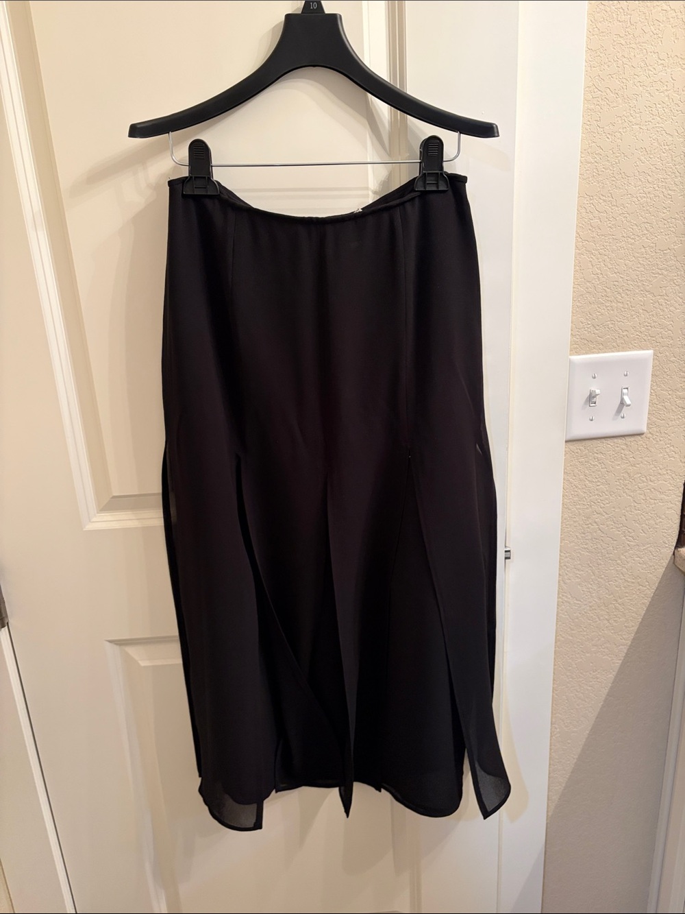 connected apparel Black Vintage Y2K Midi Skirt - Sleek Layered Design